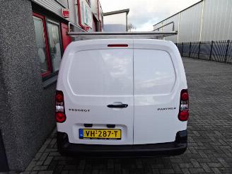 Peugeot Partner 122 1.6 e-HDI L2 XR airco inrichting imperiaal picture 12