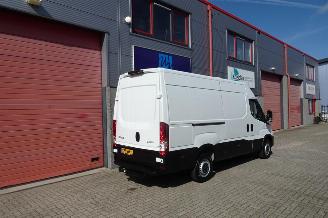 Iveco Daily 35S16V 2.3 35 2h l 3 3 zits automaat nl auto !!!!!!!! 8 traps 3500 kg trekhaak gewicht picture 3