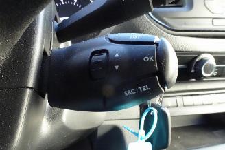 Peugeot Expert 226S 1.6 BlueHDI 95 Premium met imperiaal en betimmering picture 17