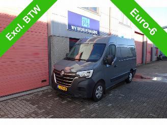 uszkodzony samochody osobowe Renault Master T33 2.3 dCi 135 L1H2 Comfort 3 zits 139721 km !!!! 2021/4