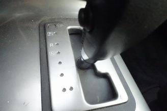 Nissan Navara dc automaat lang airco navara picture 9