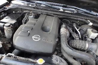 Nissan Navara dc automaat lang airco navara picture 23