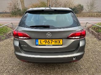 Opel Astra SPORTS TOURER+ picture 5