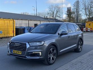 Avarii autoturisme Audi Q7 E-TRON 2016/9