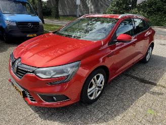 Schadeauto Renault Mégane  2017/4