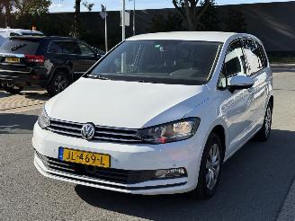 occasion passenger cars Volkswagen Touran  2016/7