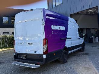 Ford Transit  picture 3
