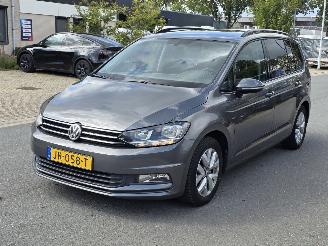 Käytettyjen passenger cars Volkswagen Touran  2016/7