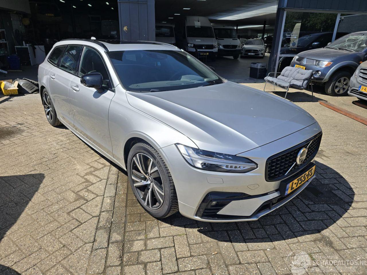 Volvo V-90 2.0 B4 R-Design Motor Problem
