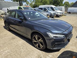 Volvo V-90 B5 Automaat Plus Dark picture 2