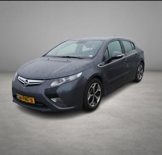 ojeté vozy osobní automobily Opel Ampera 1.4 hybrid 2012/3
