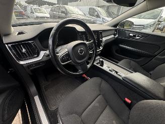 Volvo V-60  picture 9