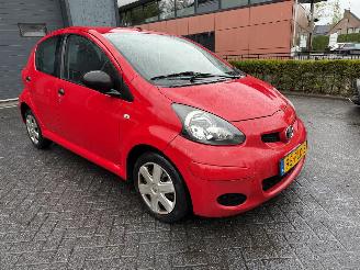Toyota Aygo 1.0-12V Cool  AIRCO Hatchback 5-dr. picture 1