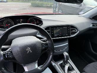 Peugeot 308 1.2 PureTech AUTOMAAT PANO LEER  Blue Lease Premium picture 29