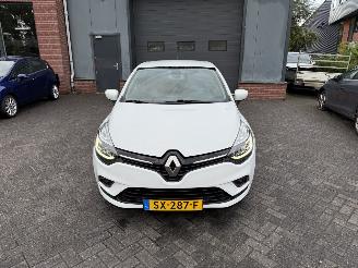 Renault Clio 0.9 TCe Intens Hatchback 5-dr. picture 8