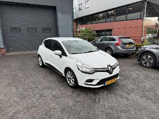 Renault Clio 0.9 TCe Intens Hatchback 5-dr. picture 33