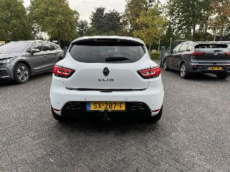 Renault Clio 0.9 TCe Intens Hatchback 5-dr. picture 4