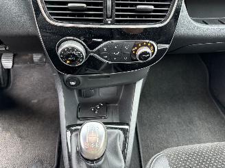 Renault Clio 0.9 TCe Intens Hatchback 5-dr. picture 25