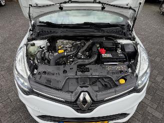Renault Clio 0.9 TCe Intens Hatchback 5-dr. picture 30
