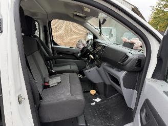 Opel Vivaro 1.5 CDTI   9 PERSOONS Personenbus 4-dr. picture 17
