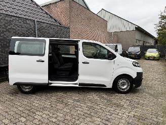 Opel Vivaro 1.5 CDTI   9 PERSOONS Personenbus 4-dr. picture 12