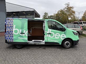 Renault Trafic 2.0 dCi 110 T29  Comfort picture 11