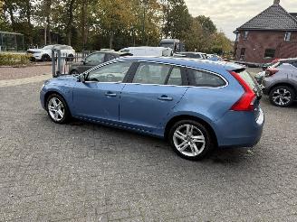 Volvo V-60 2.4 D6 AWD Plug-In Hybrid Summum picture 33