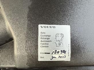Volvo V-60 2.4 D6 AWD Plug-In Hybrid Summum picture 26