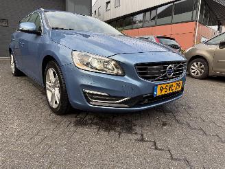 Volvo V-60 2.4 D6 AWD Plug-In Hybrid Summum picture 29