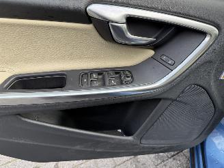 Volvo V-60 2.4 D6 AWD Plug-In Hybrid Summum picture 18