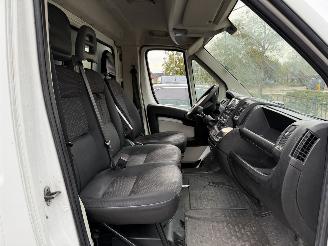 Peugeot Boxer 335 2.2 HDI L3H2 XR BAKWAGEN picture 14