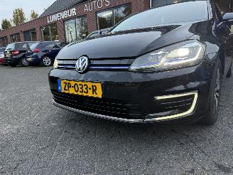 Volkswagen Golf e-Golf (Hatchback 5-dr.) picture 27
