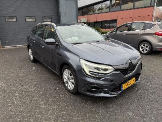 Renault Mégane 1.3 TCe 140 Equilibre picture 11
