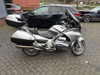 Honda ST 1300 ST 1300 Pan European ABS picture 12