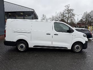 Toyota Proace 2.0 D-4D Cool Comfort Long picture 6