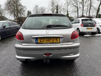Peugeot 206 1.4 Génération (Hatchback 3-dr.) picture 5