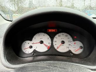 Peugeot 206 1.4 Génération (Hatchback 3-dr.) picture 16
