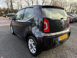 Volkswagen Up! 1.0 move up! AIRCO  BlueMotion picture 3