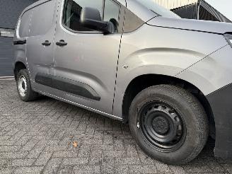 Peugeot Partner 1.6 BlueHDI Pro 37000 KM ORGINEEL  MET NAP picture 26