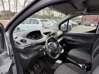Peugeot Partner 1.6 BlueHDI Pro 37000 KM ORGINEEL  MET NAP picture 16