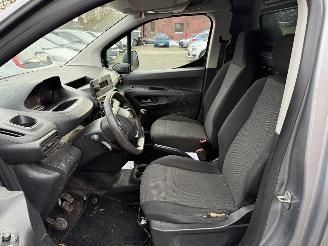Peugeot Partner 1.6 BlueHDI Pro 37000 KM ORGINEEL  MET NAP picture 18
