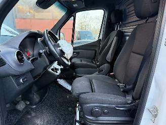 Mercedes Sprinter 317 1.9 CDI L4H3 AUTOMAAT LED picture 18