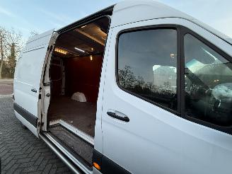 Mercedes Sprinter 317 1.9 CDI L4H3 AUTOMAAT LED picture 35