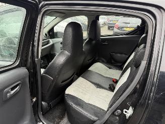 Suzuki Alto 1.0 Silver-line (Hatchback 5-dr.) picture 16