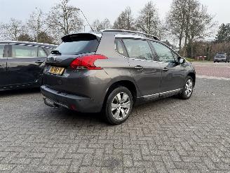 Peugeot 2008 1.2 PureTech Féline (SUV 5-dr.) picture 5