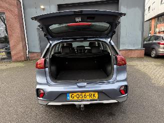 Kia Niro 1.6 GDi Hybrid ExecutiveLine (SUV 5-dr.) picture 26