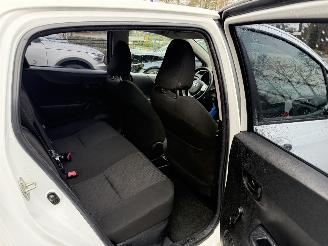 Toyota Yaris 1.5 Full Hybrid Comfort (Hatchback 5-dr.)  5330 EURO EX BTW picture 12