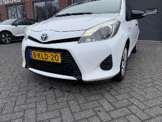 Toyota Yaris 1.5 Full Hybrid Comfort (Hatchback 5-dr.)  5330 EURO EX BTW picture 21