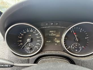 Mercedes ML 320 CDI  AUTOMAAT (SUV 5-dr.) picture 20