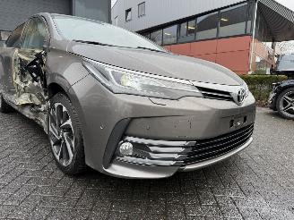 Toyota Corolla SEDAN 1.6 picture 12